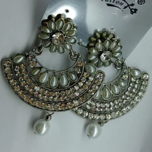 Earrings - P110