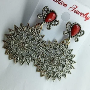 Earrings - P90