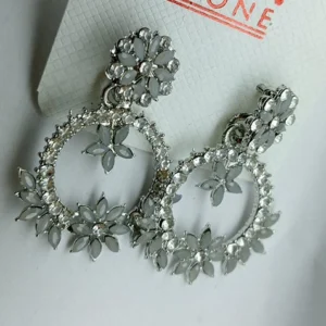 Earrings - P99