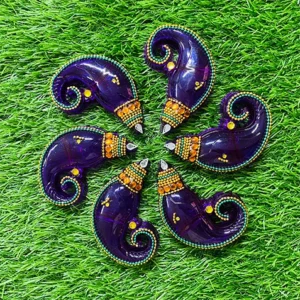 Kumkum Chimizh - P23